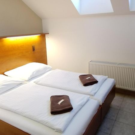 Beta Pension Prag Dış mekan fotoğraf